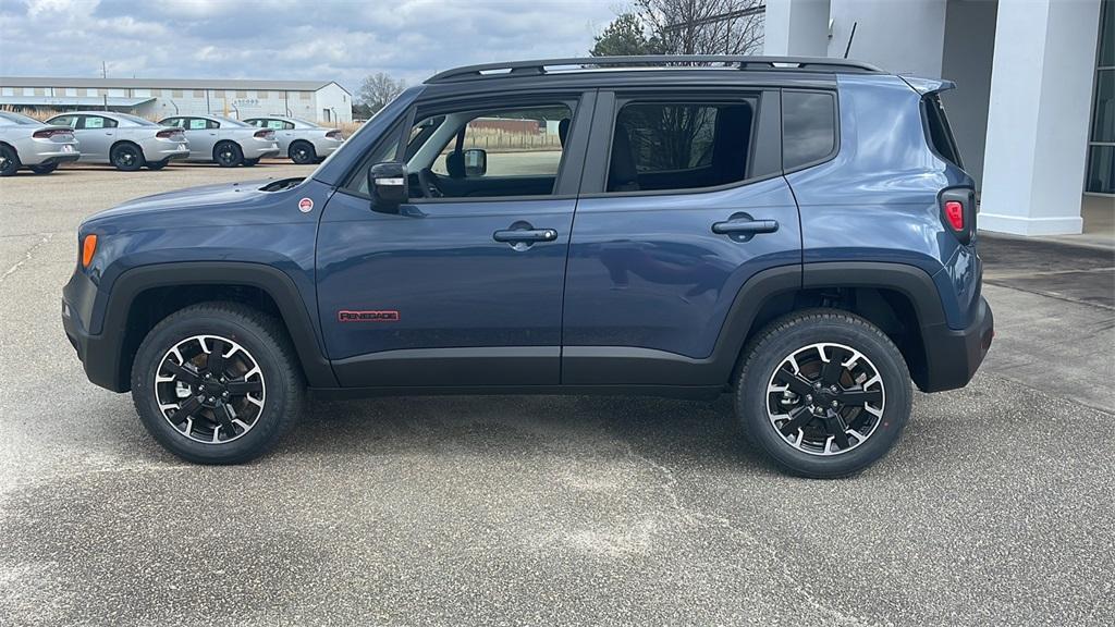 new 2023 Jeep Renegade car, priced at $30,250