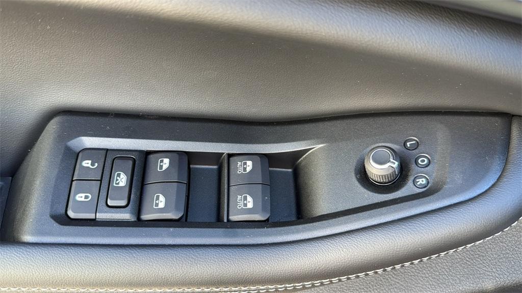 new 2025 Jeep Grand Cherokee car, priced at $37,773