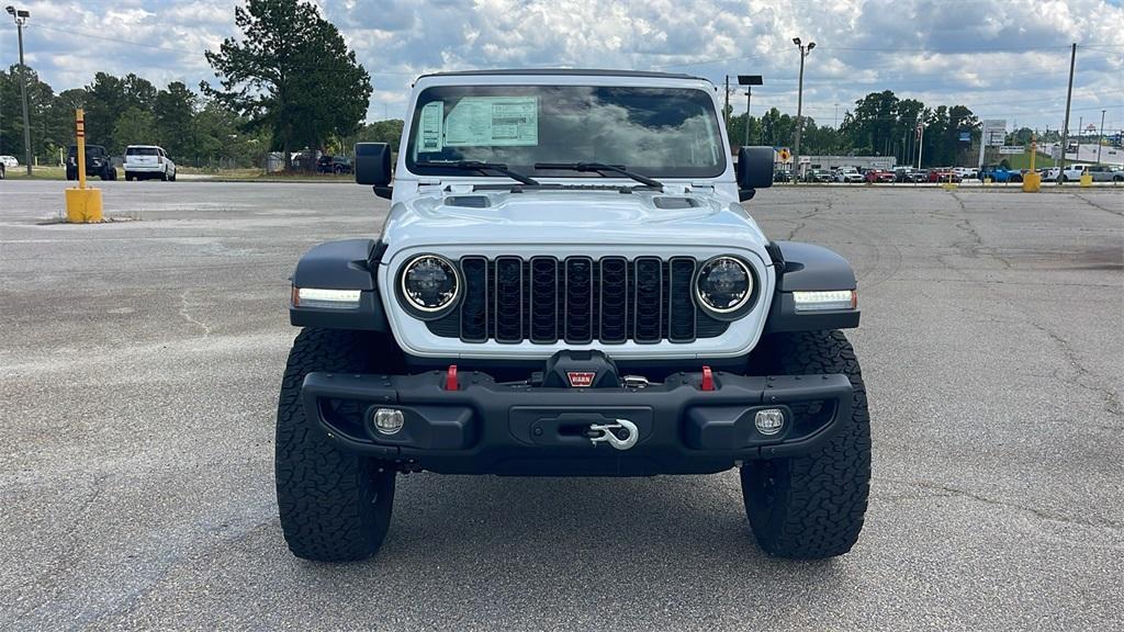 new 2025 Jeep Wrangler car, priced at $61,672