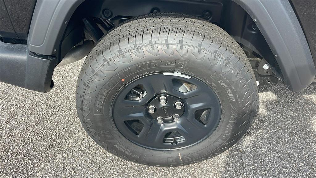 new 2025 Jeep Wrangler car, priced at $35,758
