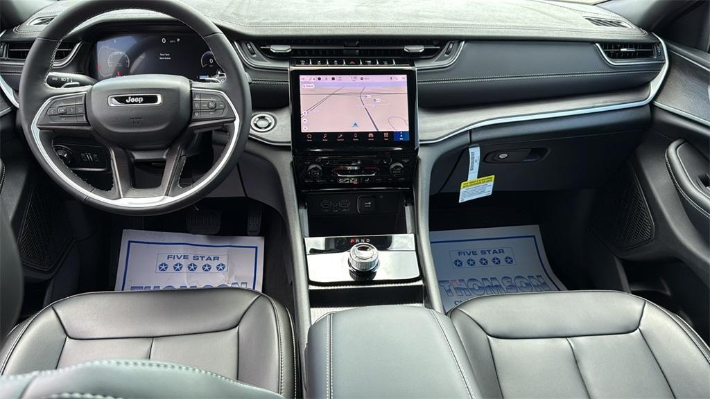 new 2025 Jeep Grand Cherokee car, priced at $37,272