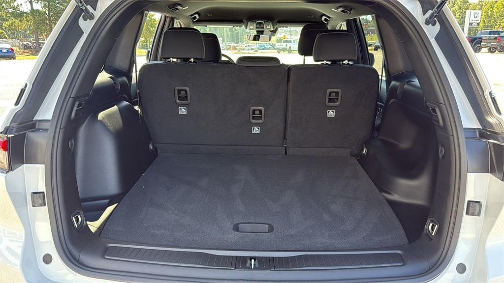 new 2025 Jeep Grand Cherokee car, priced at $35,150