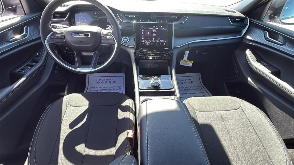 new 2025 Jeep Grand Cherokee car, priced at $35,150