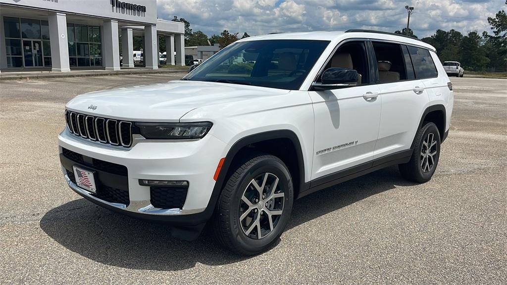 new 2025 Jeep Grand Cherokee L car, priced at $41,750