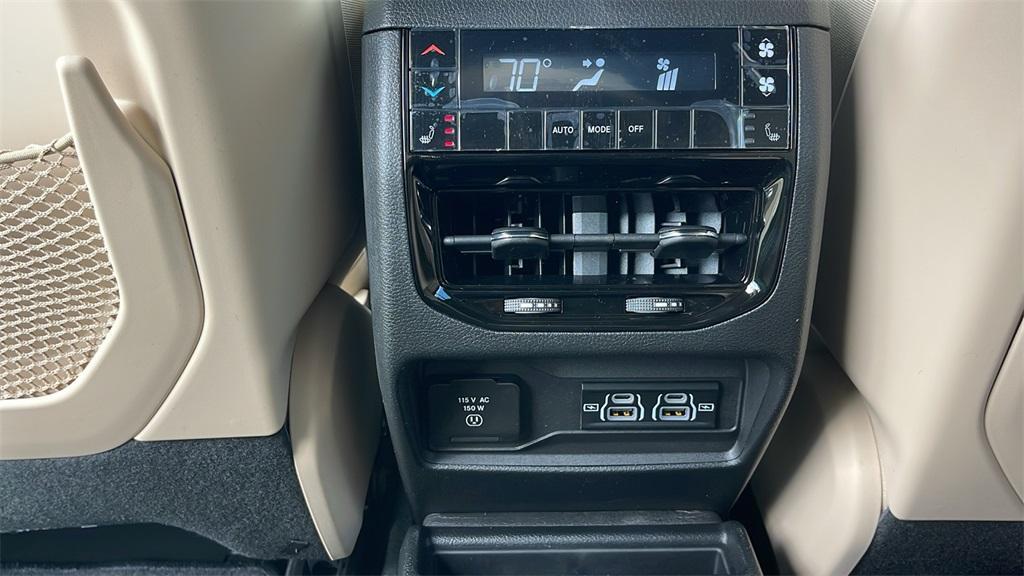 new 2025 Jeep Grand Cherokee L car, priced at $41,750