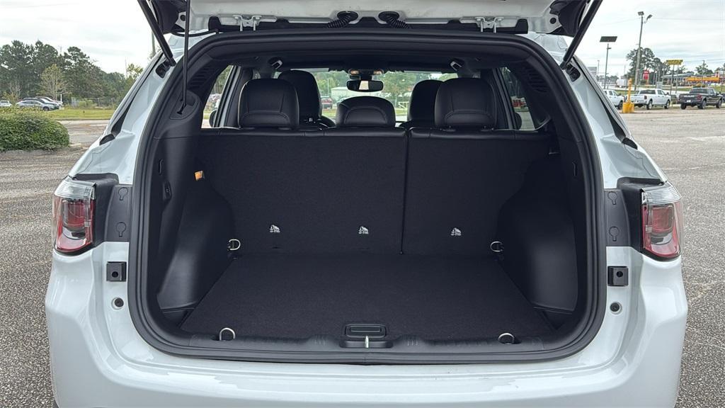 new 2026 Jeep Compass car, priced at $31,950