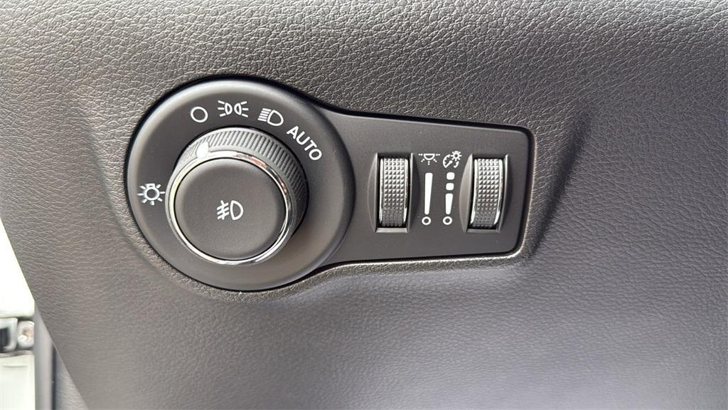 new 2026 Jeep Compass car, priced at $31,950