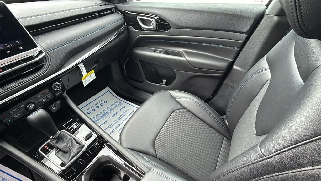 new 2026 Jeep Compass car, priced at $31,950