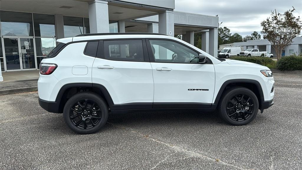 new 2026 Jeep Compass car, priced at $31,950
