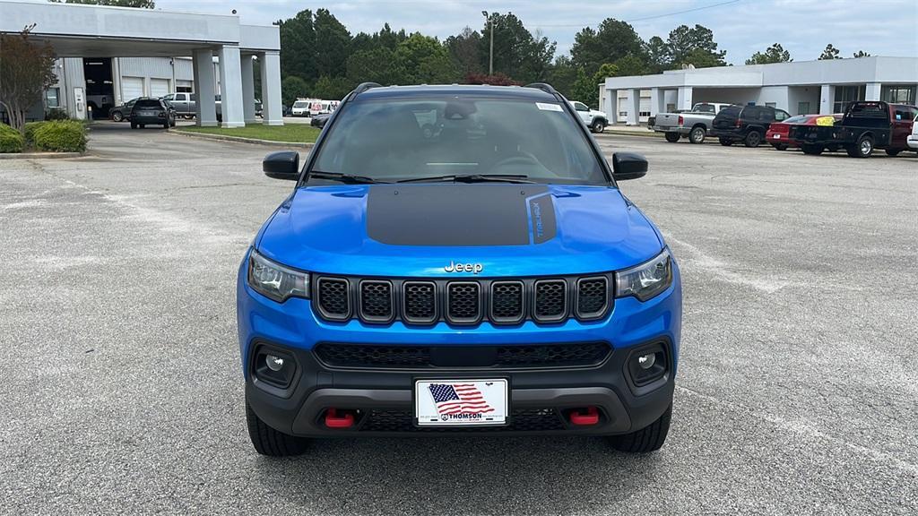 new 2023 Jeep Compass car, priced at $31,990