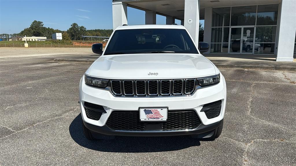 new 2025 Jeep Grand Cherokee car, priced at $33,252