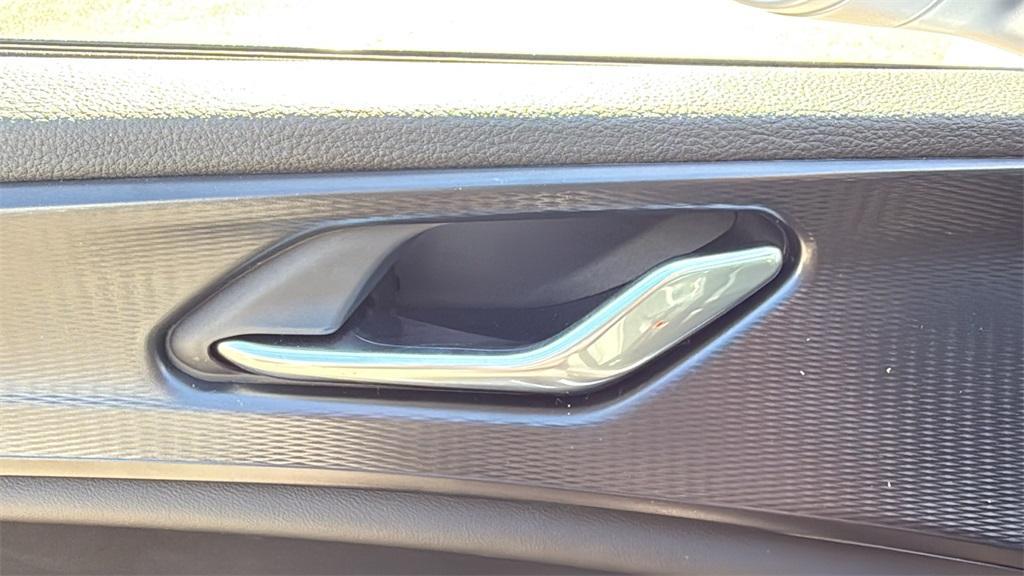 new 2025 Jeep Grand Cherokee car, priced at $33,252