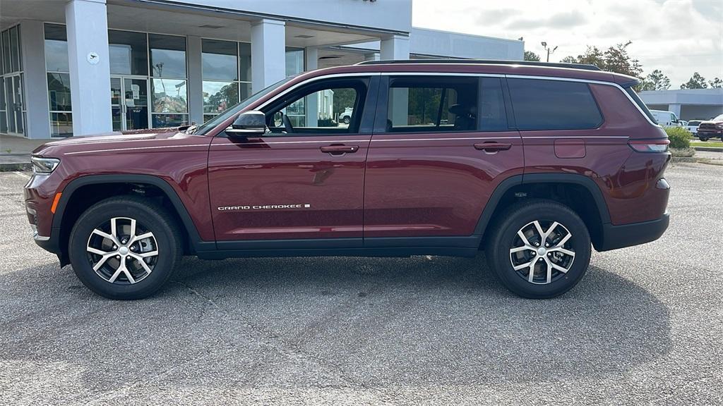 new 2025 Jeep Grand Cherokee L car, priced at $39,232