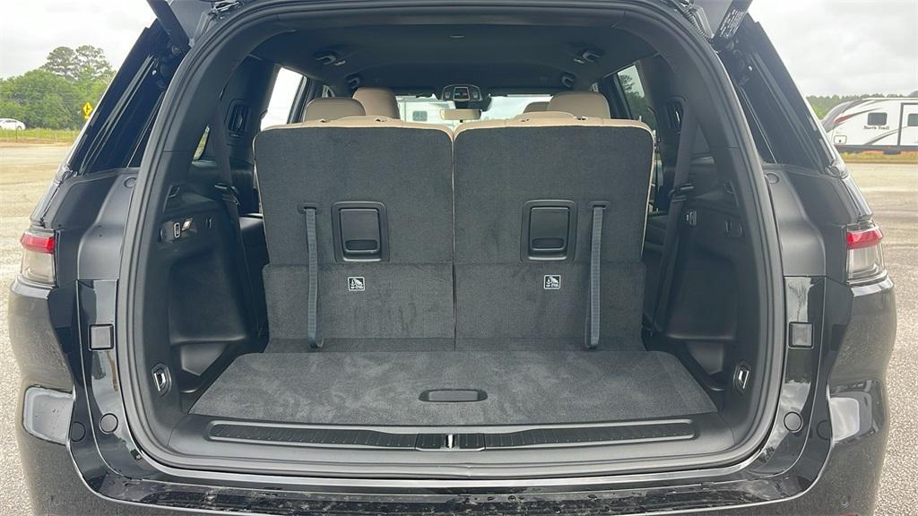 new 2025 Jeep Grand Cherokee L car, priced at $45,550