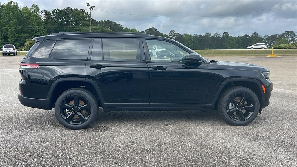 new 2025 Jeep Grand Cherokee L car, priced at $45,550