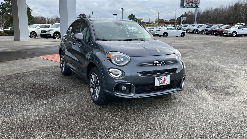 new 2023 FIAT 500X car, priced at $25,700