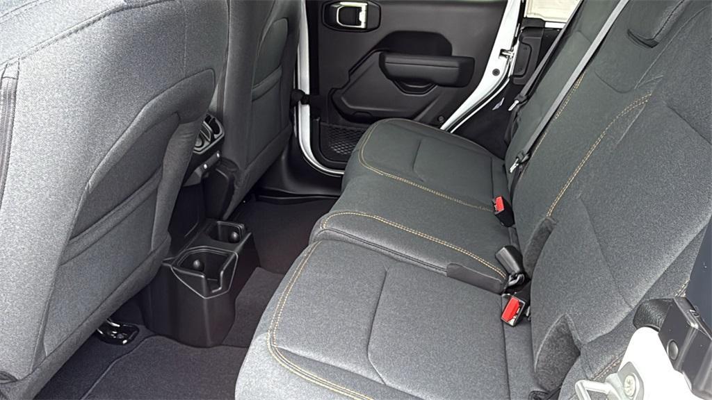 new 2026 Jeep Wrangler car, priced at $38,370