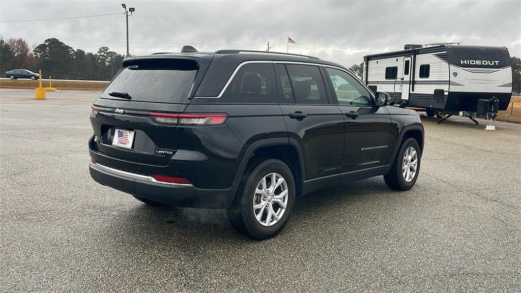 used 2022 Jeep Grand Cherokee car, priced at $30,400