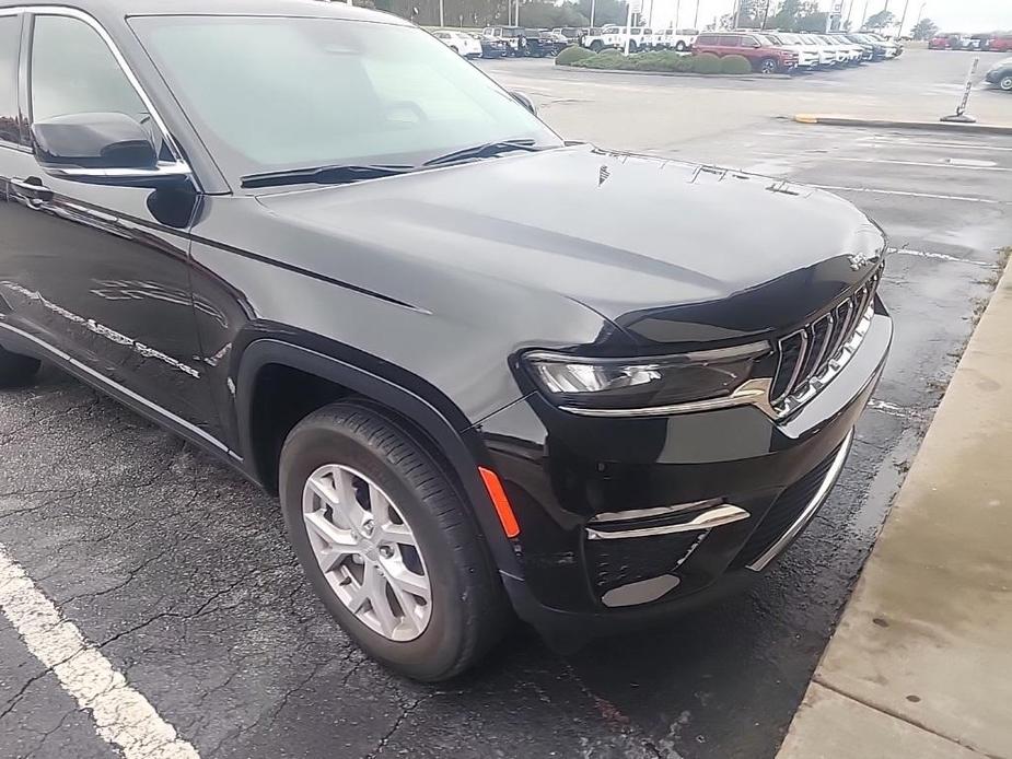 used 2022 Jeep Grand Cherokee car, priced at $31,668