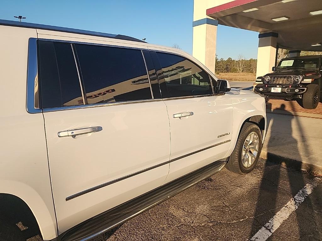 used 2018 GMC Yukon XL car, priced at $30,000