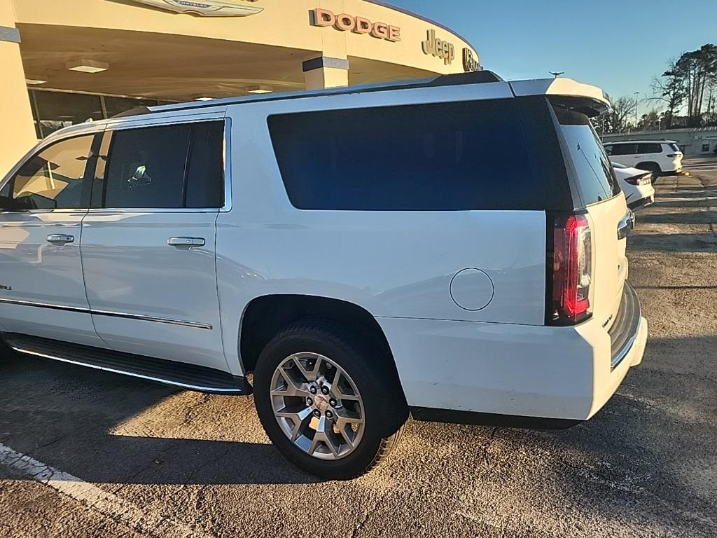 used 2018 GMC Yukon XL car, priced at $30,000