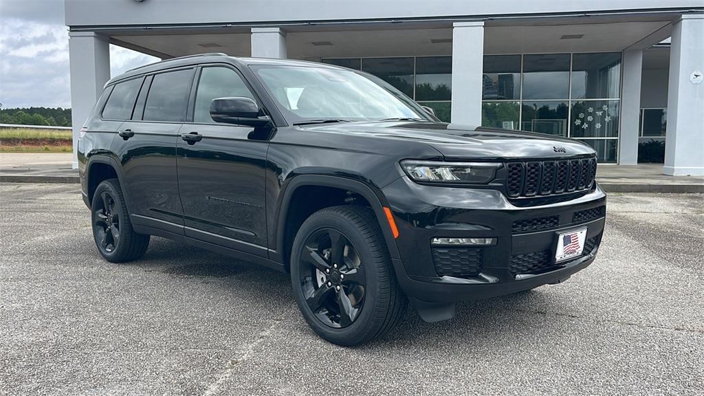 new 2025 Jeep Grand Cherokee L car, priced at $44,250