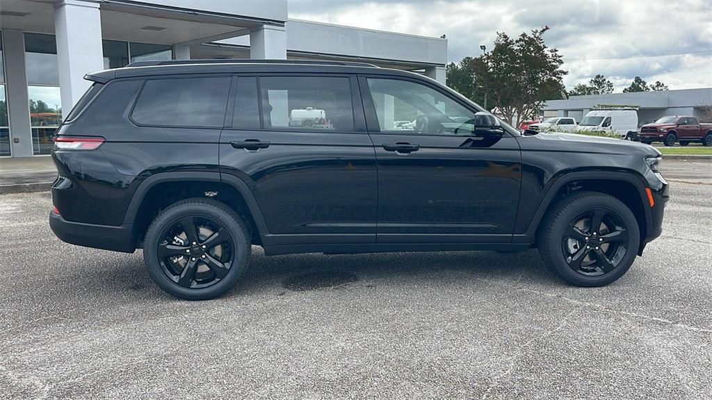 new 2025 Jeep Grand Cherokee L car, priced at $44,250
