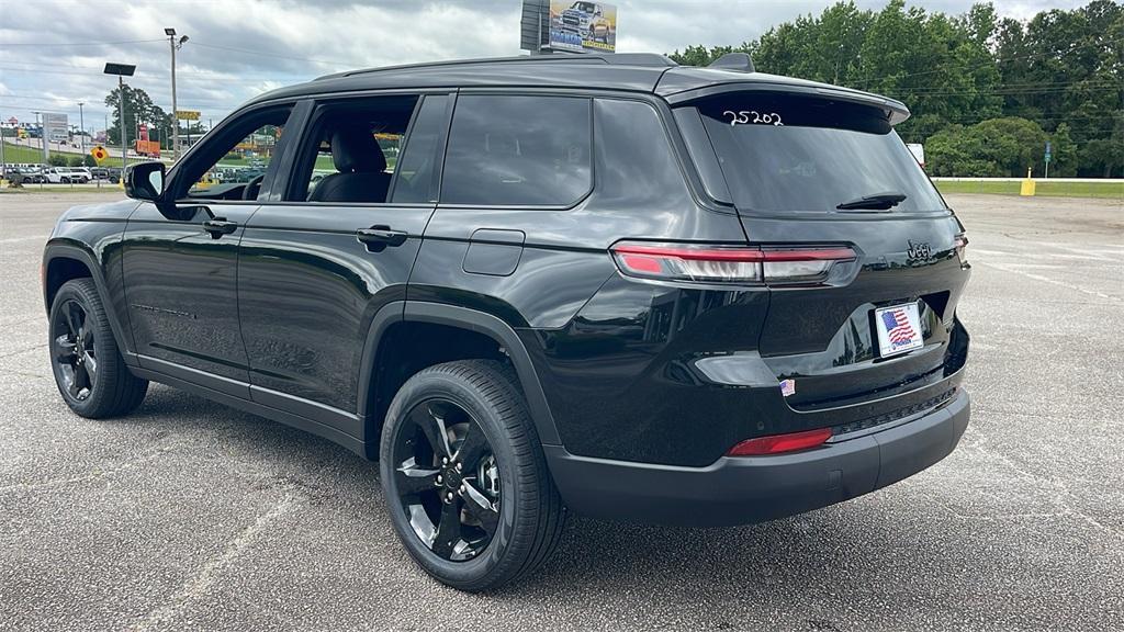 new 2025 Jeep Grand Cherokee L car, priced at $44,250