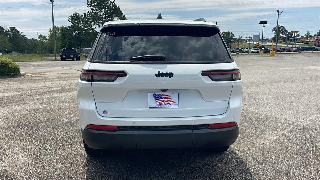 new 2025 Jeep Grand Cherokee L car, priced at $40,972