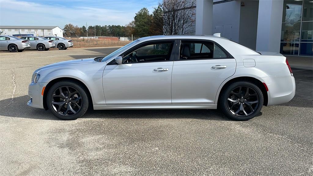 new 2023 Chrysler 300 car, priced at $38,950