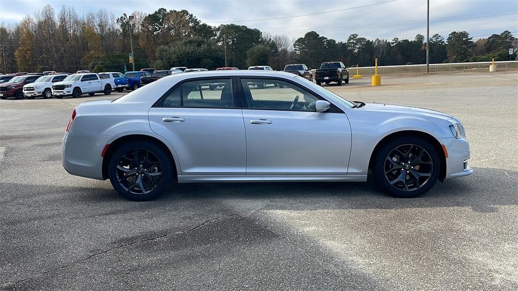 new 2023 Chrysler 300 car, priced at $38,950