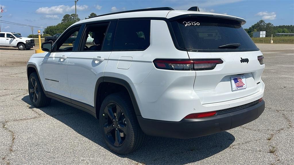 new 2025 Jeep Grand Cherokee L car, priced at $44,270