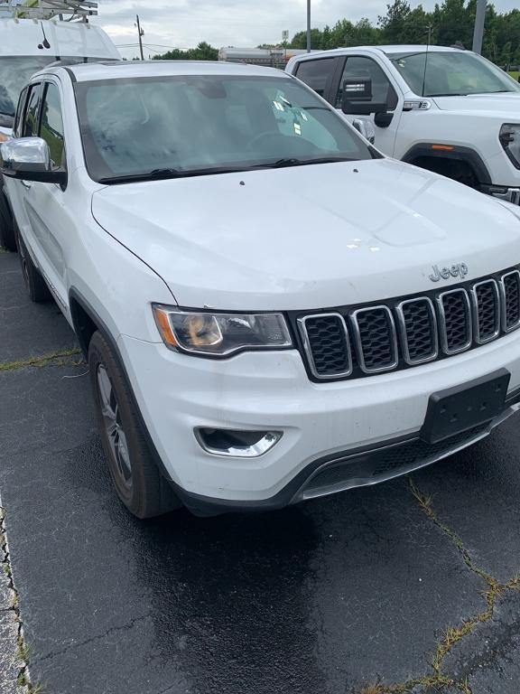 used 2017 Jeep Grand Cherokee car, priced at $14,990
