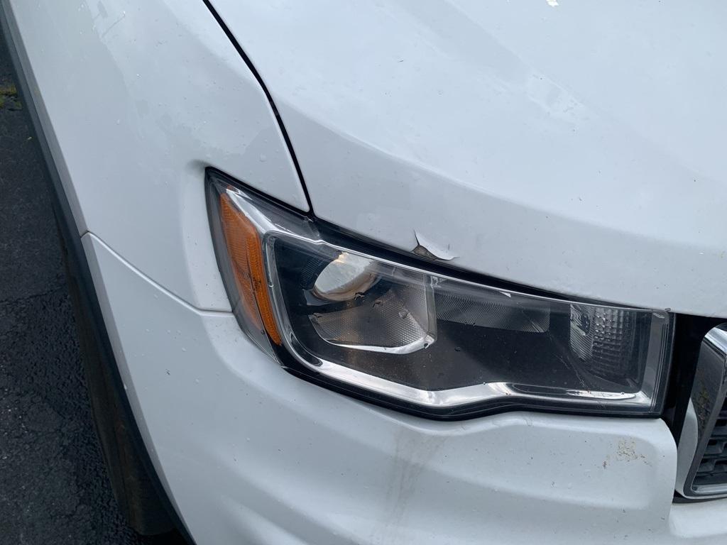 used 2017 Jeep Grand Cherokee car, priced at $14,990