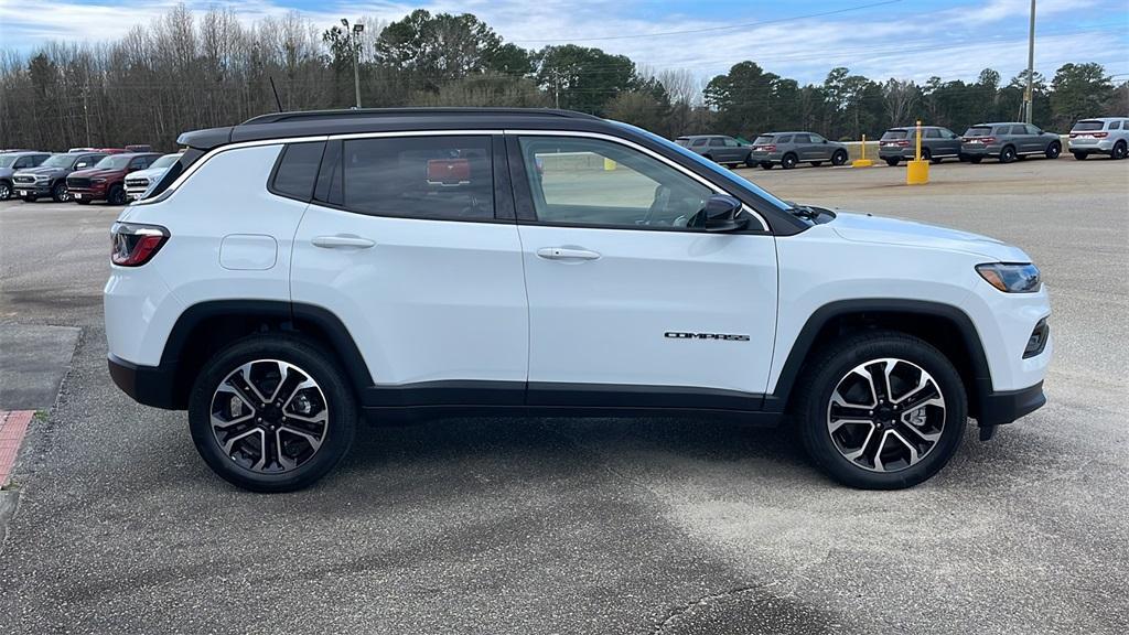 new 2024 Jeep Compass car, priced at $38,922