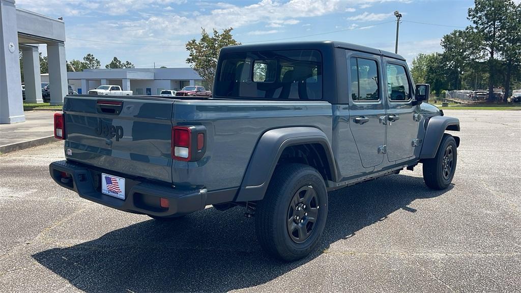 new 2025 Jeep Gladiator car, priced at $38,972