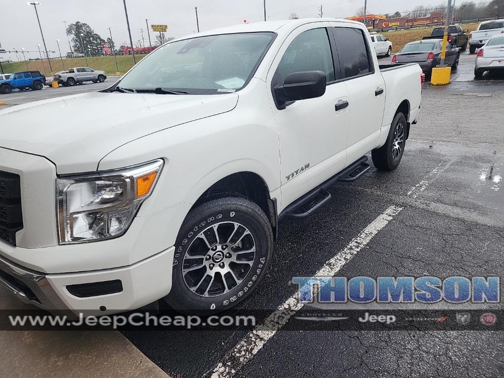 used 2022 Nissan Titan car, priced at $32,900