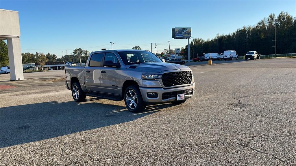 new 2025 Ram 1500 car, priced at $43,482