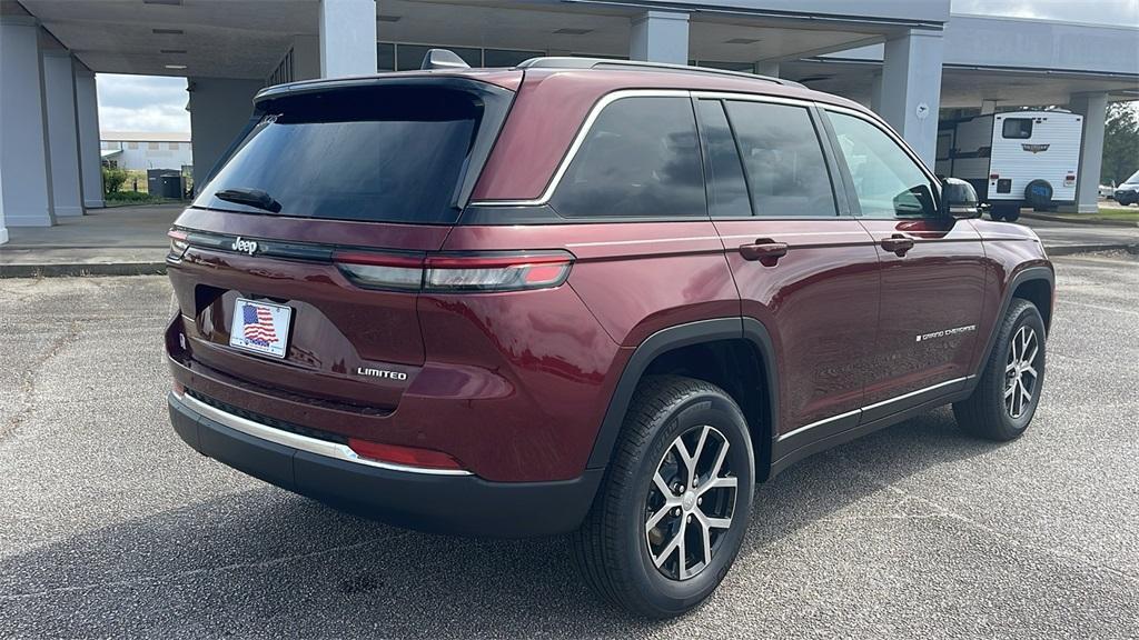 new 2025 Jeep Grand Cherokee car, priced at $39,972
