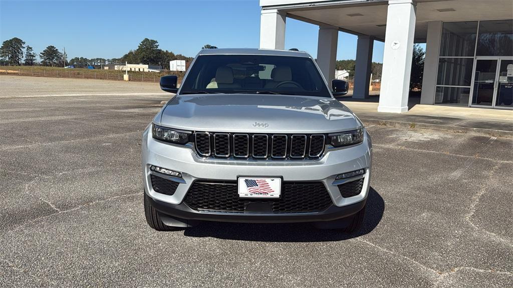 new 2025 Jeep Grand Cherokee car, priced at $37,573