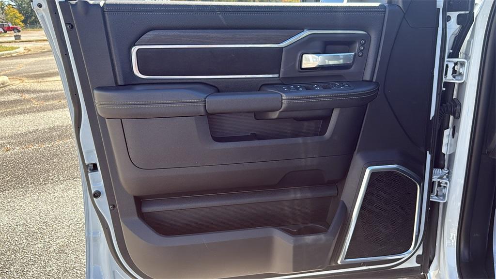 new 2025 Ram 2500 car, priced at $73,950