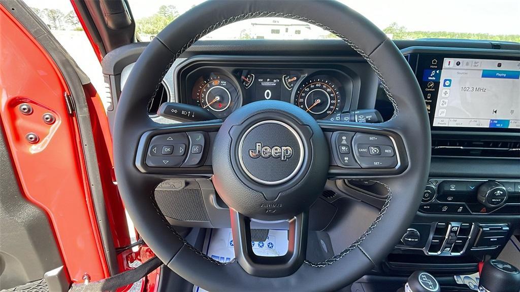 new 2025 Jeep Wrangler car, priced at $46,972