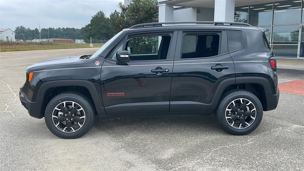 new 2023 Jeep Renegade car, priced at $28,990