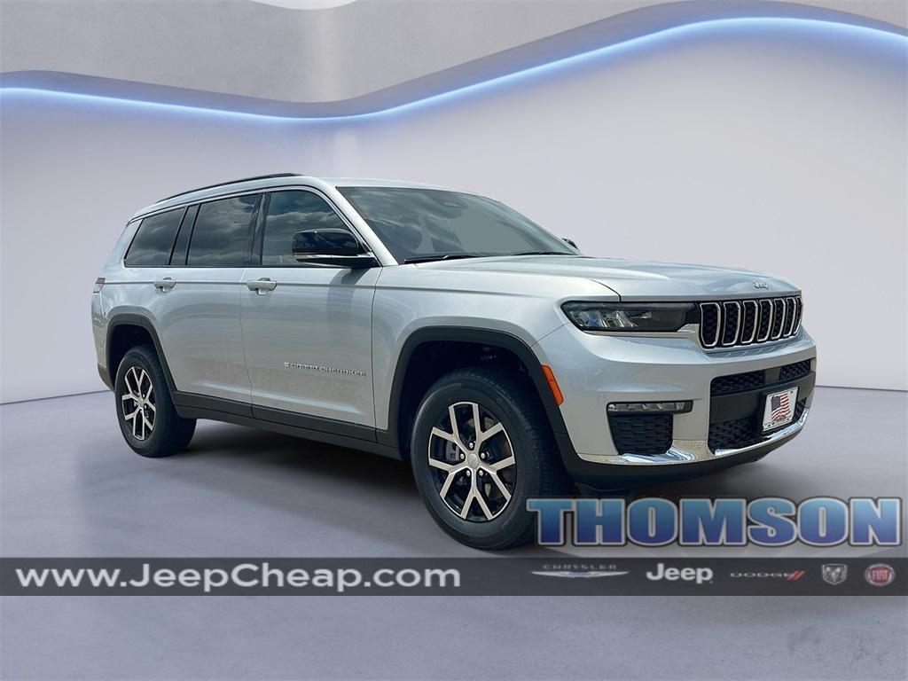 new 2025 Jeep Grand Cherokee L car, priced at $40,952