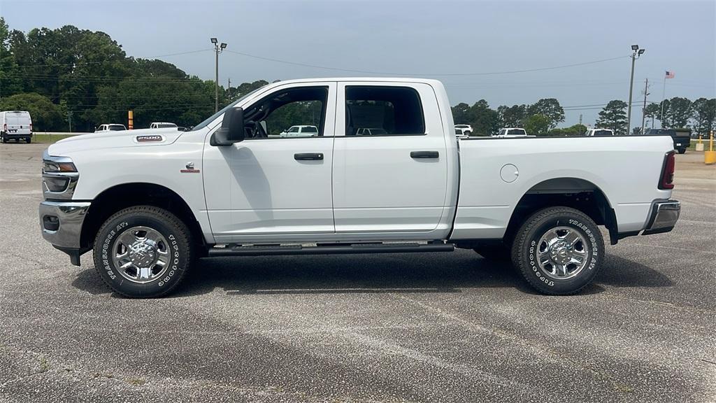 new 2025 Ram 2500 car, priced at $64,700