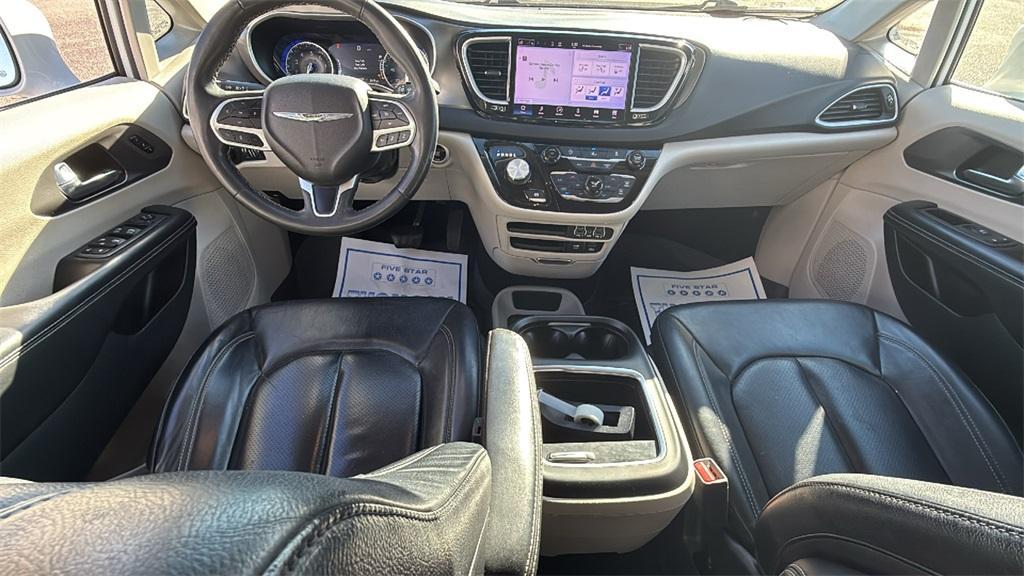 used 2022 Chrysler Pacifica car, priced at $23,710