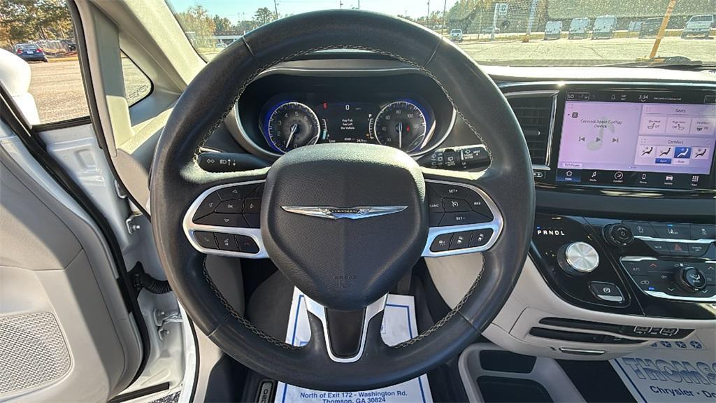 used 2022 Chrysler Pacifica car, priced at $23,710
