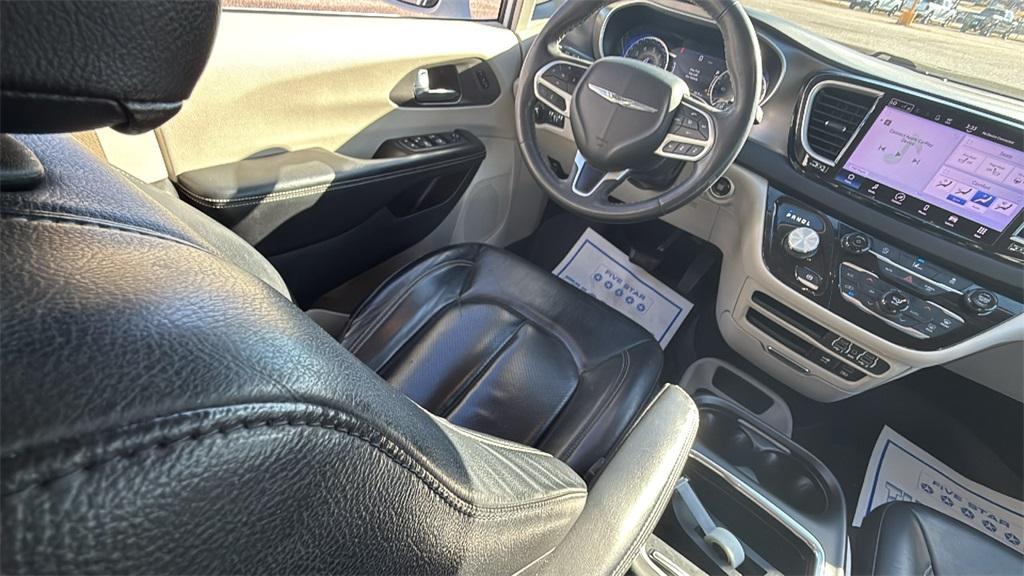 used 2022 Chrysler Pacifica car, priced at $23,710