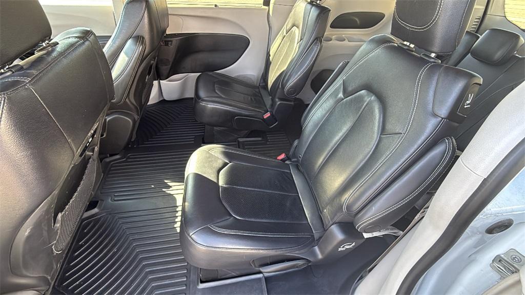 used 2022 Chrysler Pacifica car, priced at $23,710