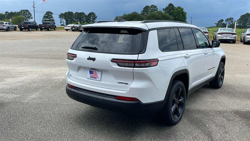 new 2024 Jeep Grand Cherokee L car, priced at $47,952